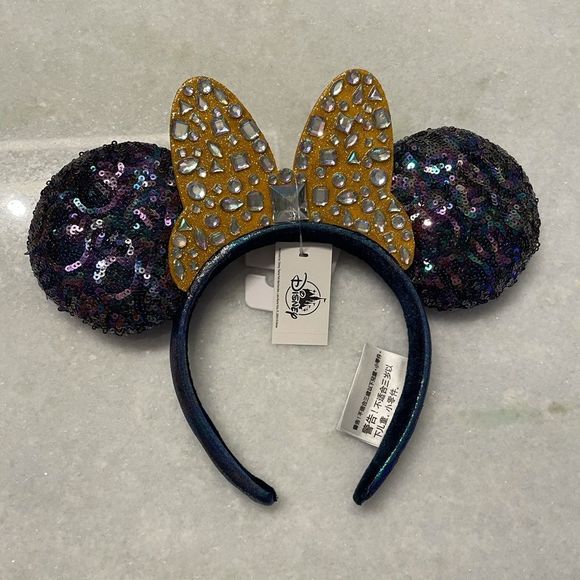 Disney 50th Anniversary Ears and Keychain Bundle - Picture 4 of 11